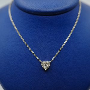 Heart-shaped Diamond (0.31 ctw) Pendant Set in 14kt Yellow Gold on 14kt Yellow Gold Chain