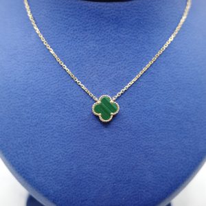 Green Mother of Pearl (1.00 ctw) Pendant Set in 14kt Yellow Gold on 14kt Yellow Gold Chain