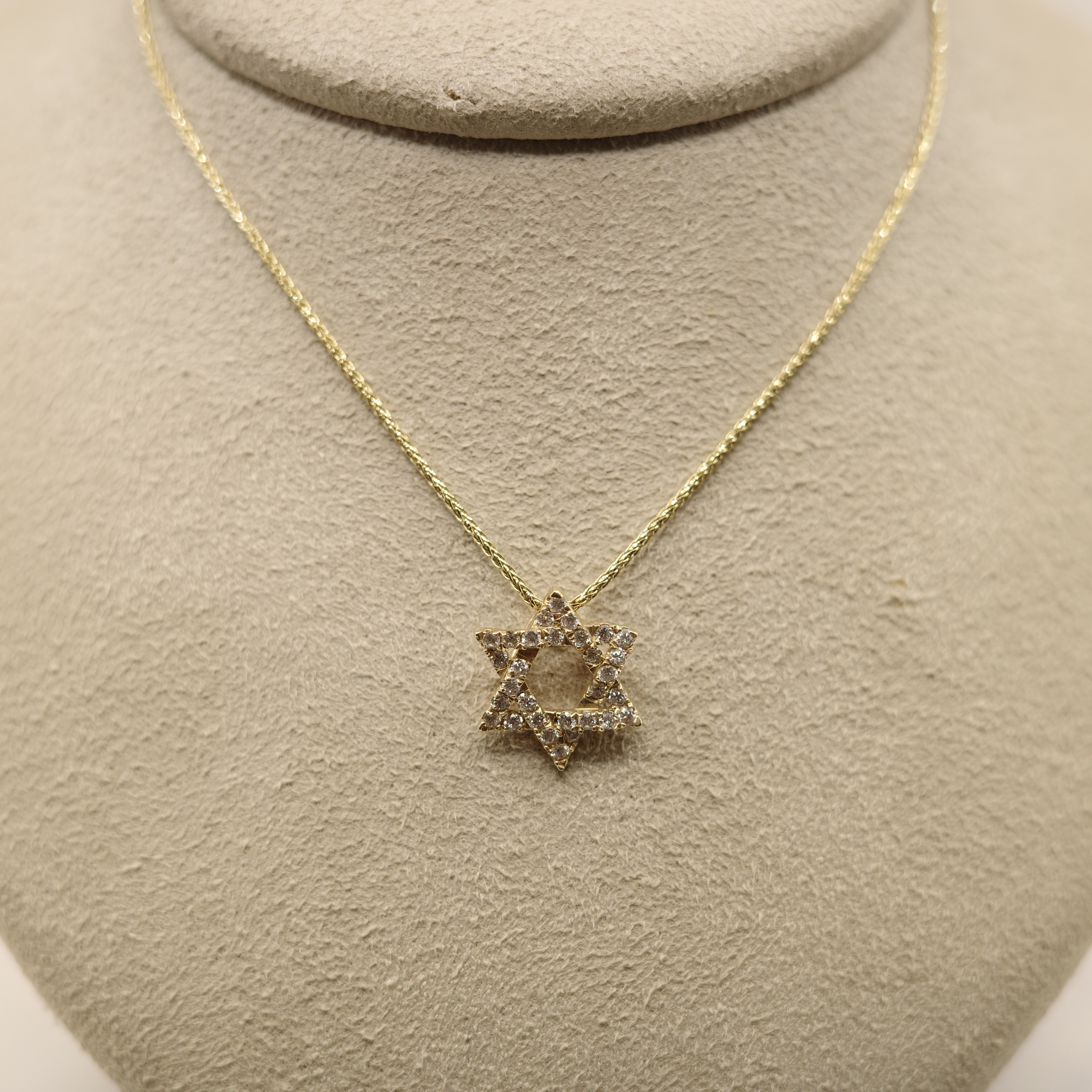 6-Pointed Star Pendant with Diamonds (0.22 ctw) Set in 14kt Yellow Gold on 16" 14kt Yellow Gold Chain