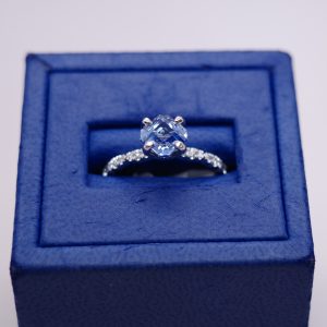 Square Cut Sapphire (2.10 ctw)